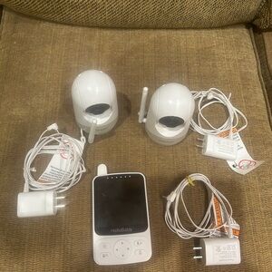 HelloBaby Monitor with Dual Cameras